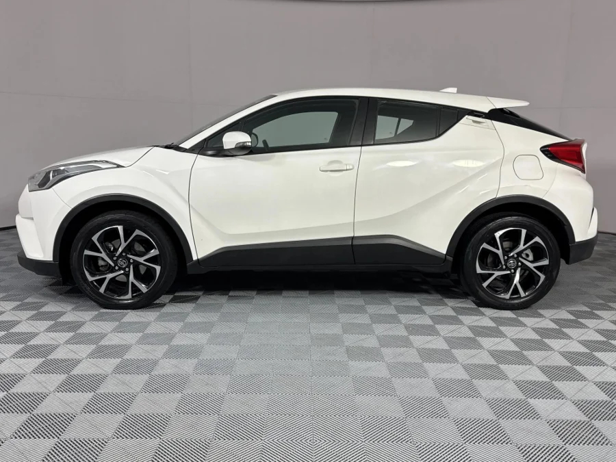 Used 2018 Toyota C-HR 1.2T Plus manual - WeBuyCars Lansdowne