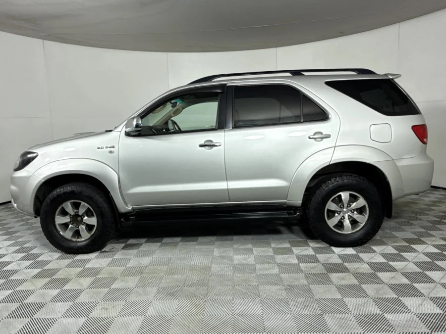 Used 2008 Toyota Fortuner 3.0D-4D - WeBuyCars Riverhorse Used 2008 Toyota Fortuner 3.0D-4D - WeBuyCars Riverhorse