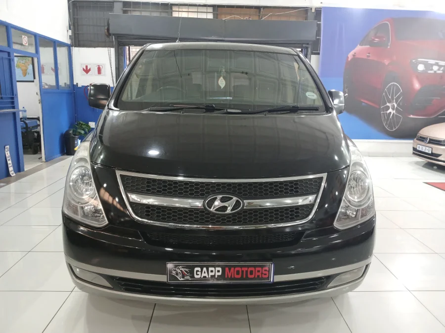Used 2010 Hyundai H-1 H-1 2.4 wagon GLS - GAPP Motors Used 2010 Hyundai H-1 H-1 2.4 wagon GLS - GAPP Motors