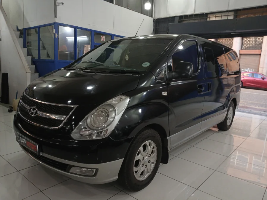 Used 2010 Hyundai H-1 H-1 2.4 wagon GLS - GAPP Motors Used 2010 Hyundai H-1 H-1 2.4 wagon GLS - GAPP Motors