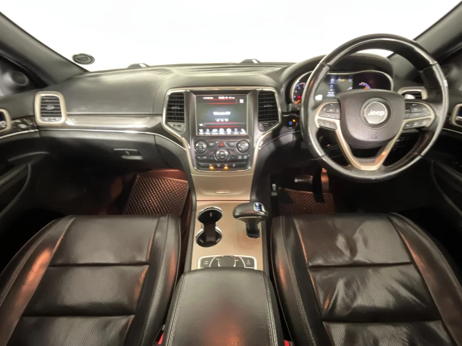 Used 2015 Jeep Grand Cherokee 3.0CRD Overland - WeBuyCars The Dome Used 2015 Jeep Grand Cherokee 3.0CRD Overland - WeBuyCars The Dome