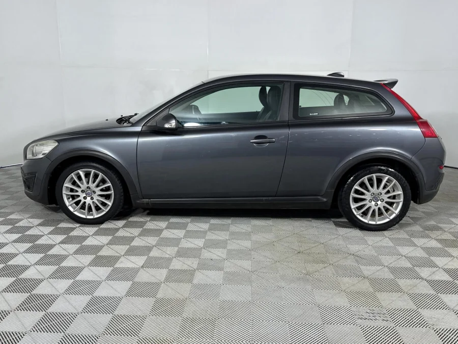 Used 2012 Volvo C30 D2 Excel - WeBuyCars Silverlakes Used 2012 Volvo C30 D2 Excel - WeBuyCars Silverlakes
