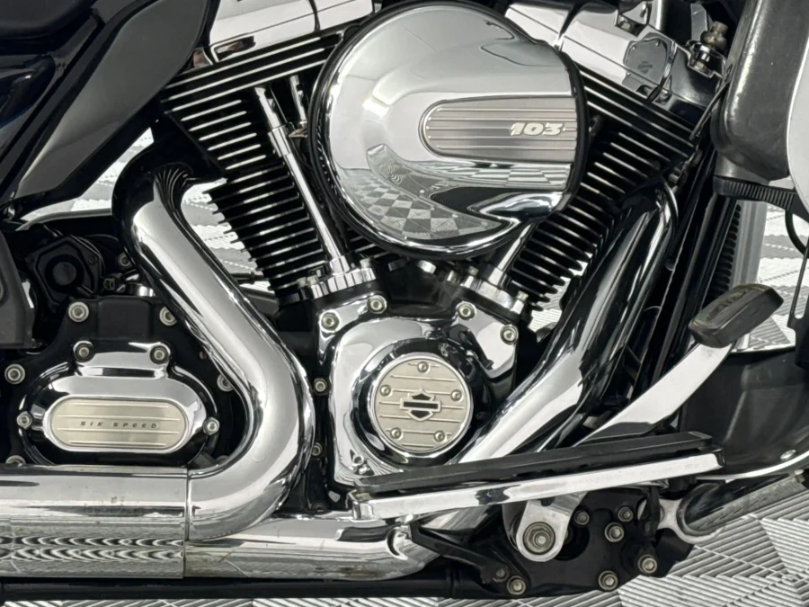 Used 2011 Harley Davidson Electra Glide - WeBuyCars Brackenfell Cape Town