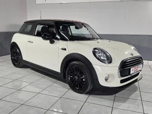 Used 2017 MINI Hatch Cooper Hatch 3-Door Caribbean Aqua Limited Edition (package 1)