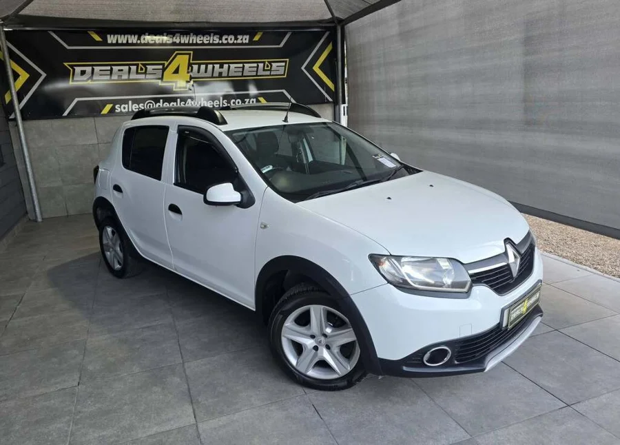 Used 2015 Renault Sandero 66kW turbo Dynamique - Deals 4 Wheels Used 2015 Renault Sandero 66kW turbo Dynamique - Deals 4 Wheels