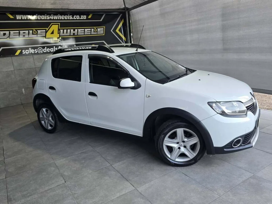 Used 2015 Renault Sandero 66kW turbo Dynamique - Deals 4 Wheels Used 2015 Renault Sandero 66kW turbo Dynamique - Deals 4 Wheels