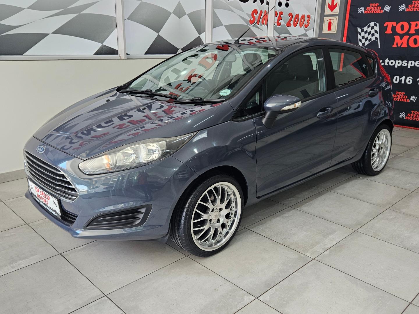 Used 2014 Ford Fiesta 5-door 1.4 Ambiente