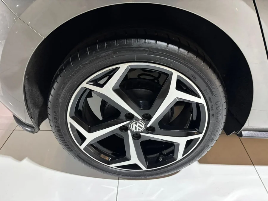 Used 2020 Volkswagen Polo hatch 1.0TSI Comfortline auto - Avari Cars Used 2020 Volkswagen Polo hatch 1.0TSI Comfortline auto - Avari Cars