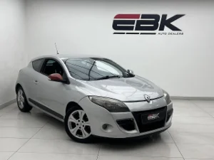 Used 2011 Renault Megane Mégane coupé 1.4TCe Dynamique