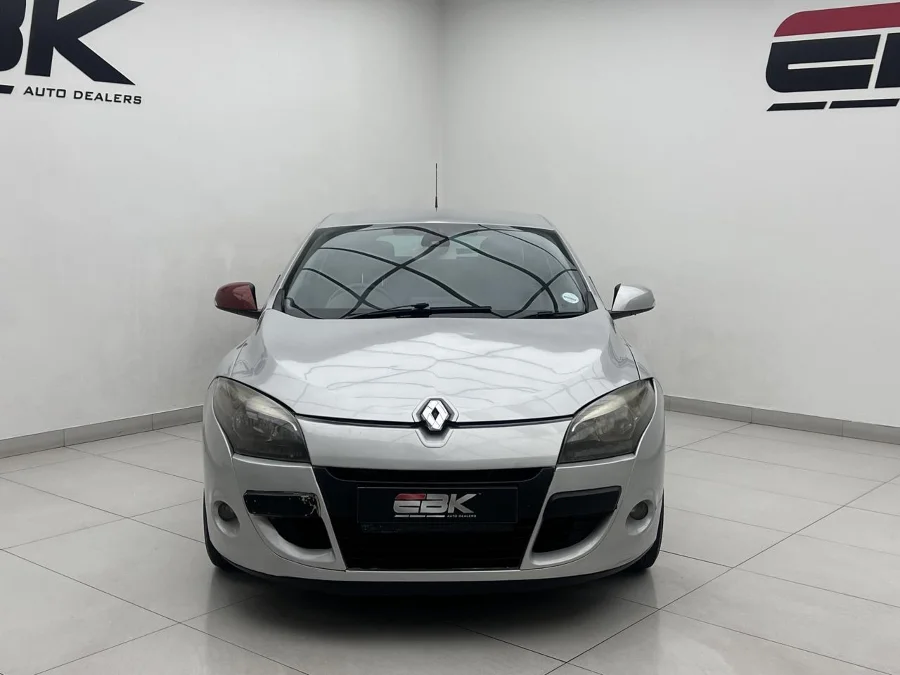 Used 2011 Renault Megane Mégane coupé 1.4TCe Dynamique - EBK Auto Used 2011 Renault Megane Mégane coupé 1.4TCe Dynamique - EBK Auto
