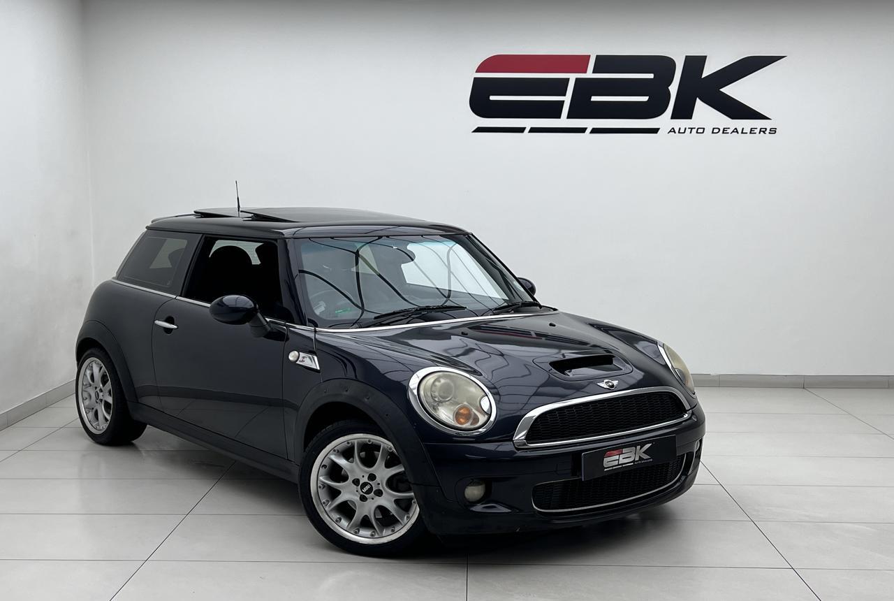 Used 2009 MINI Hatch Cooper S steptronic