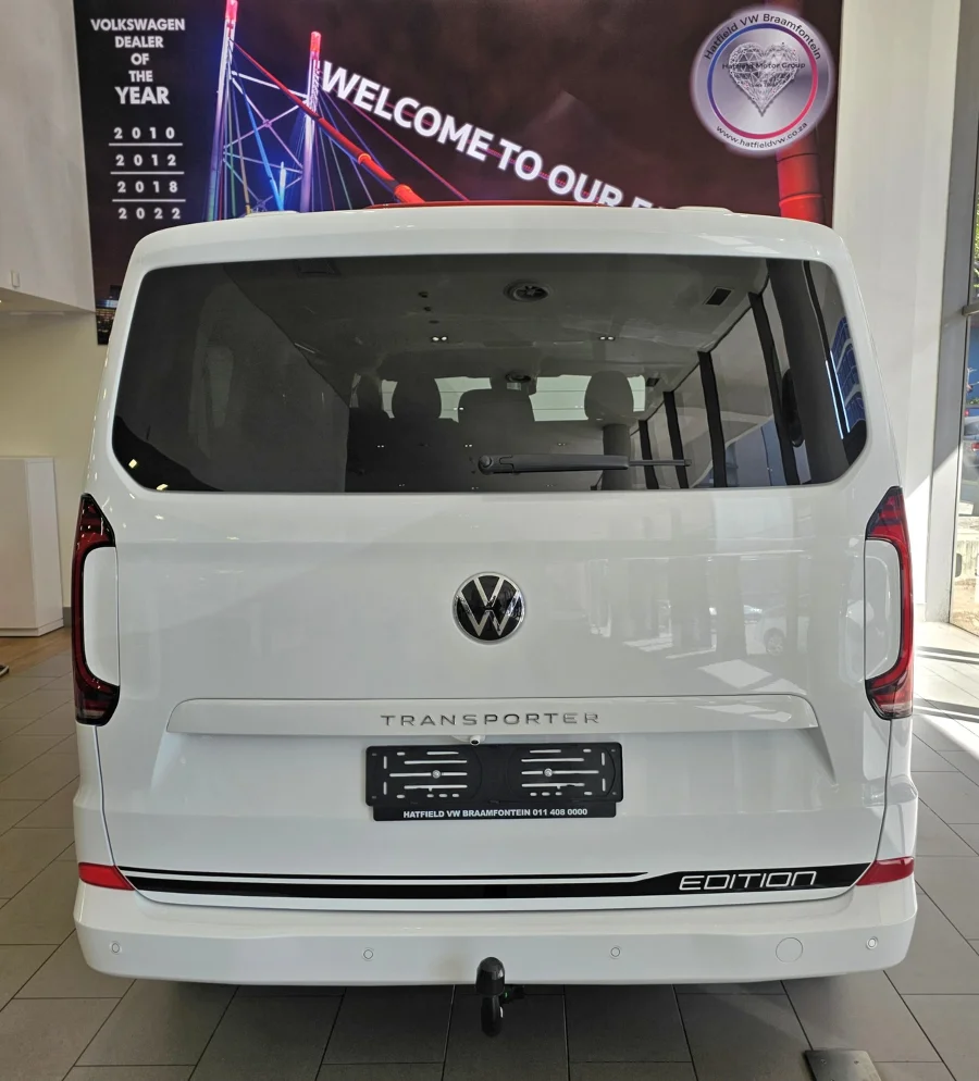 New 2026 Volkswagen Transporter 2.0TDI Kombi SWB Edition - VW Braamfontein New