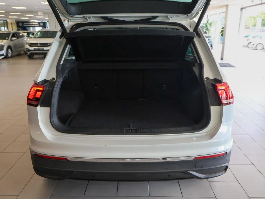 Used 2023 Volkswagen Tiguan 1.4TSI 110kW Life - VW Rivonia Used 2023 Volkswagen Tiguan 1.4TSI 110kW Life - VW Rivonia