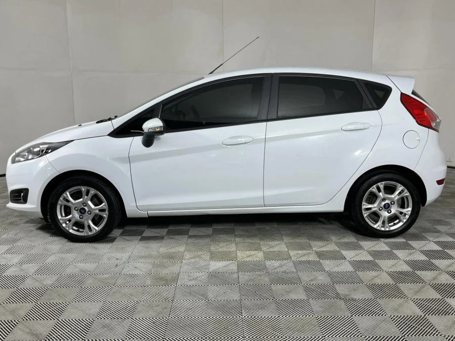 Used 2017 Ford Fiesta 5-door 1.0T Trend - WeBuyCars The Dome Used 2017 Ford Fiesta 5-door 1.0T Trend - WeBuyCars The Dome