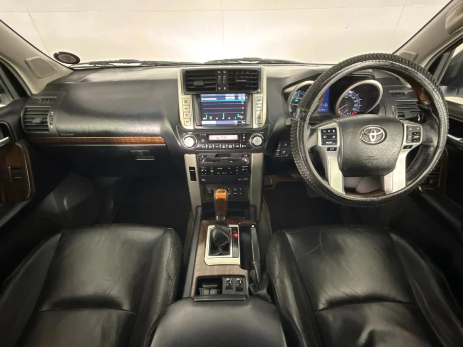 Used 2011 Toyota Land Cruiser Prado 3.0DT VX - WeBuyCars JHB South Used 2011 Toyota Land Cruiser Prado 3.0DT VX - WeBuyCars JHB South