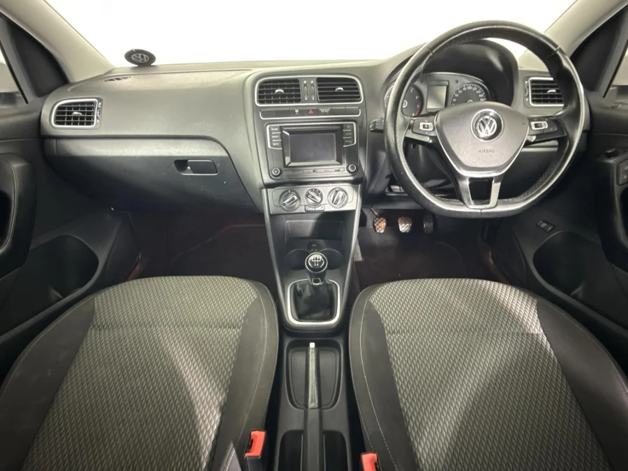 Used 2017 Volkswagen Polo sedan 1.4 Comfortline - WeBuyCars The Dome