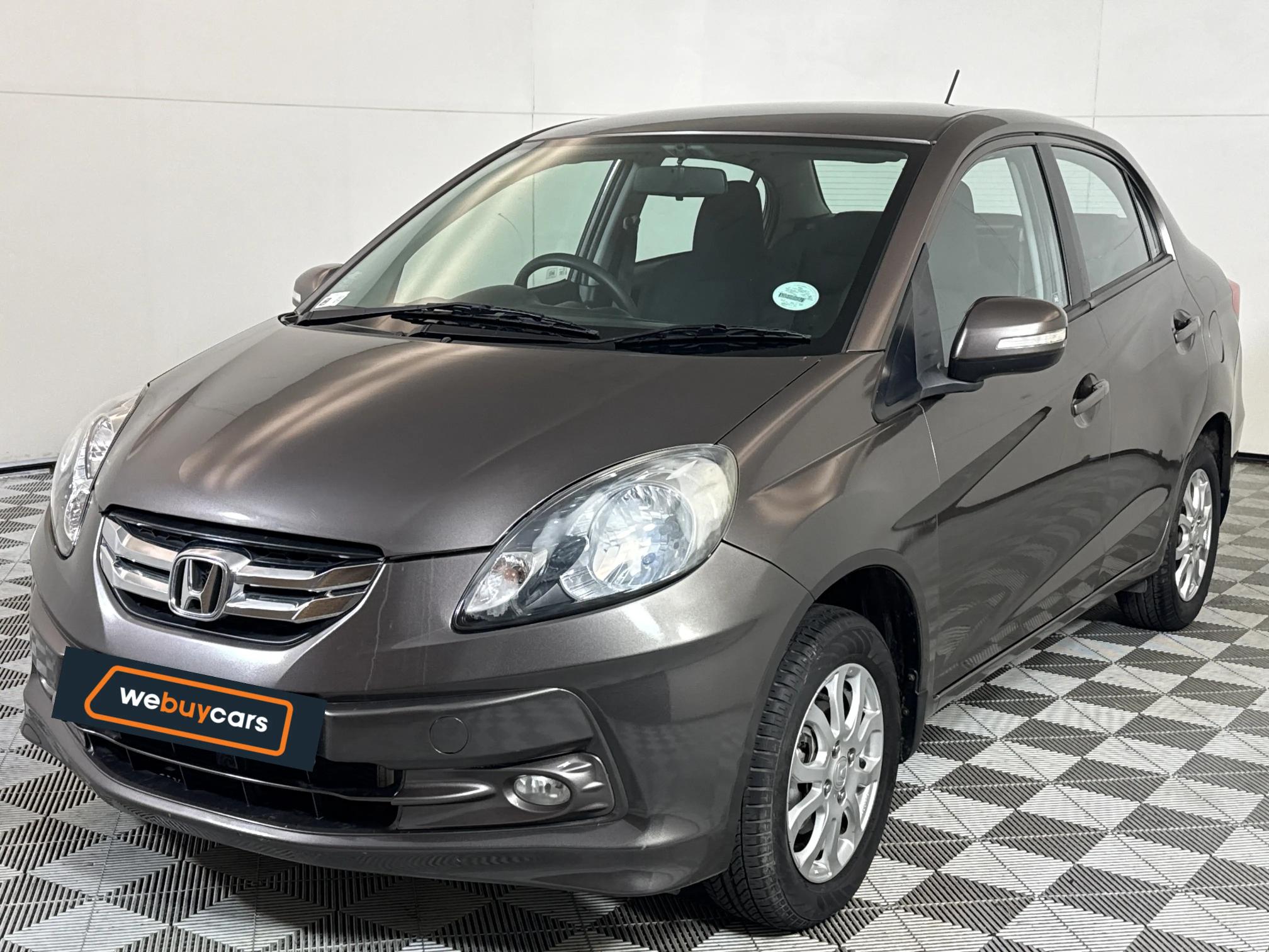 Used 2015 Honda Brio Amaze sedan 1.2 Comfort auto