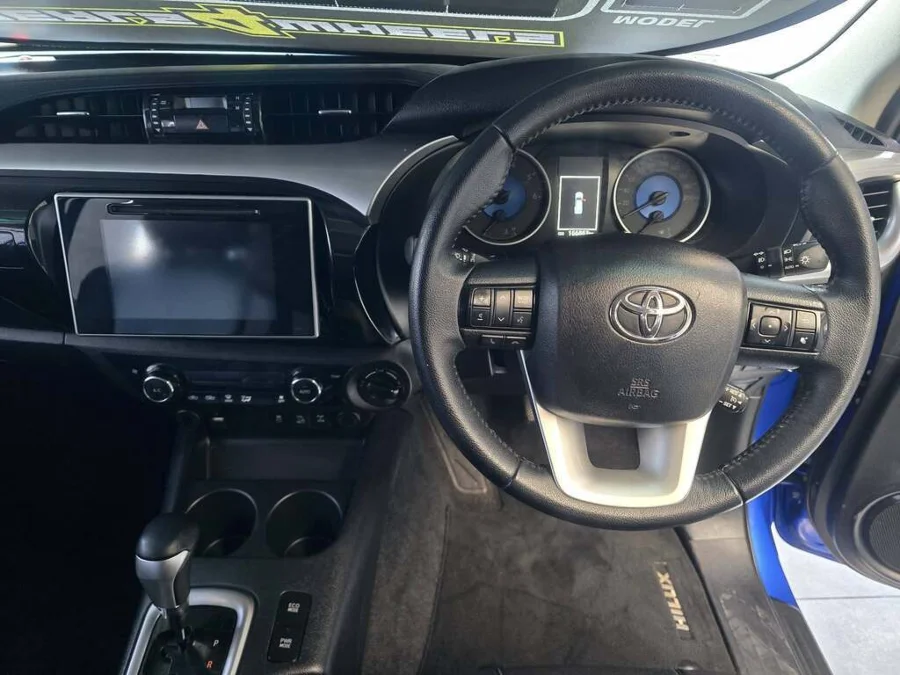 Used 2016 Toyota Hilux 2.8GD-6 double cab 4x4 Raider Dakar auto - Deals 4 Wheels Used 2016 Toyota Hilux 2.8GD-6 double cab 4x4 Raider Dakar auto - Deals 4 Wheels