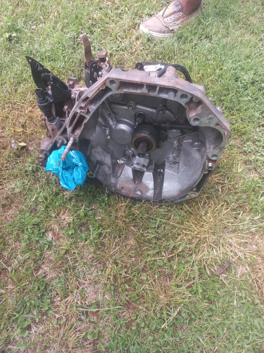 Np200 dci gearbox - Private Seller Np200 dci gearbox - Private Seller