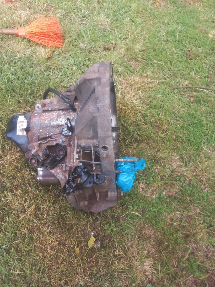Np200 dci gearbox - Private Seller Np200 dci gearbox - Private Seller