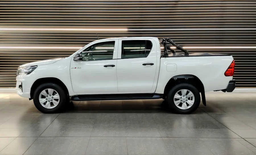 Used 2020 Toyota Hilux 2.4GD-6 double cab SRX auto - BOTHA AND DEYSEL EXECUTIVE MOTORS Used 2020 Toyota Hilux 2.4GD-6 double cab SRX auto - BOTHA AND DEYSEL EXECUTIVE MOTORS
