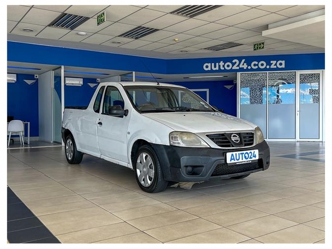 Used 2016 Nissan NP200 1.6i safety pack