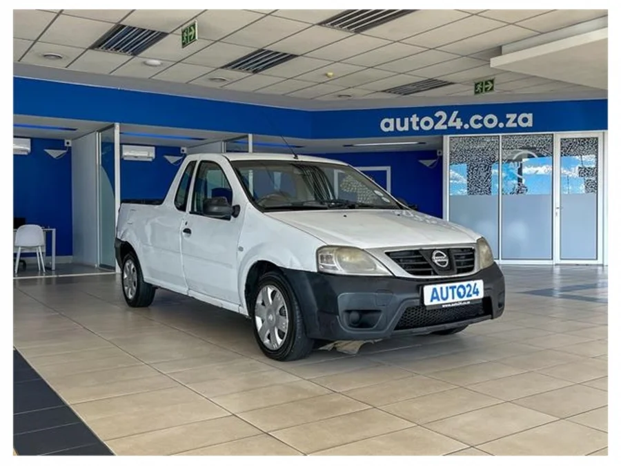 Used 2016 Nissan NP200 1.6i safety pack - Auto 24 Used 2016 Nissan NP200 1.6i safety pack - Auto 24