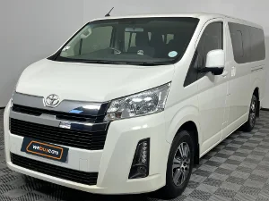 Used 2022 Toyota Quantum 2.8 LWB bus 11-seater GL