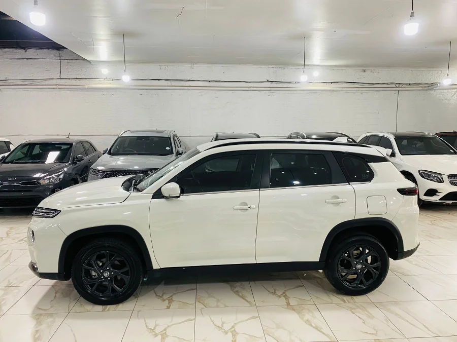 Used 2024 Toyota Urban Cruiser 1.5 XR auto - Marshalltown Auto Ridez Used 2024 Toyota Urban Cruiser 1.5 XR auto - Marshalltown Auto Ridez