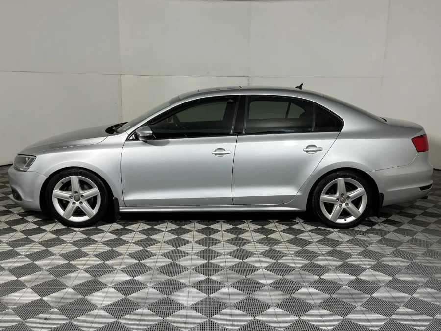 Used 2014 Volkswagen Jetta 1.6TDI Comfortline auto - WeBuyCars Germiston