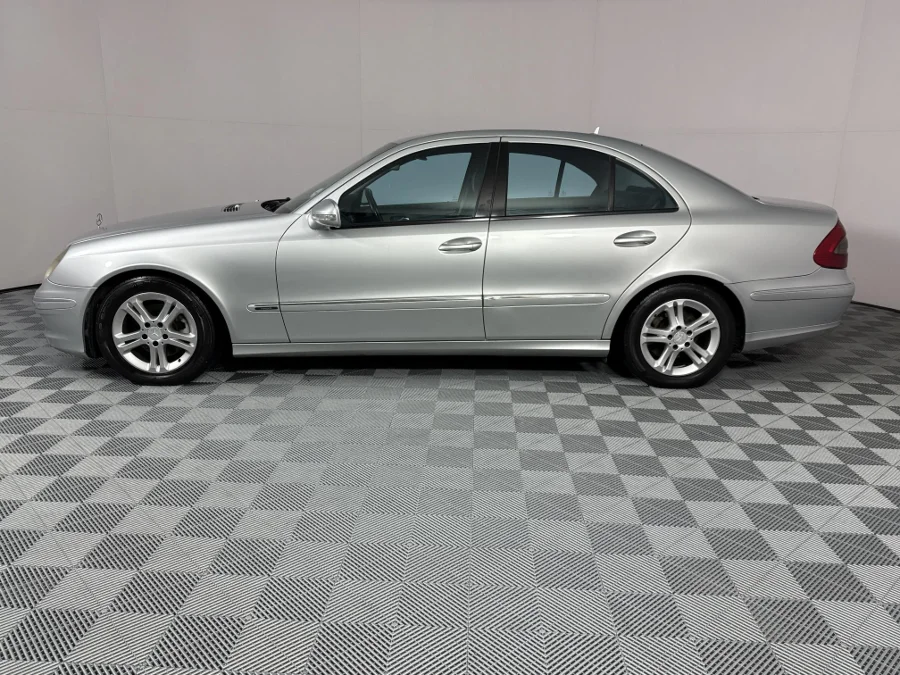 Used 2009 Mercedes-Benz E-Class E220CDI Avantgarde - WeBuyCars Lansdowne