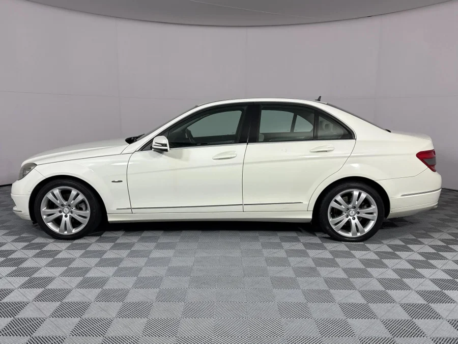 Used 2009 Mercedes-Benz C-Class C200 Kompressor Avantgarde Touchshift - WeBuyCars Brackenfell Cape Town Used 2009 Mercedes-Benz C-Class C200 Kompressor Avantgarde Touchshift - WeBuyCars Brackenfell Cape Town