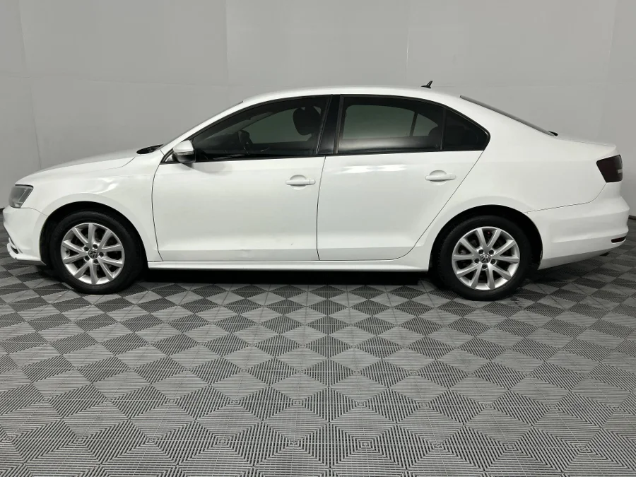 Used 2016 Volkswagen Jetta 1.6TDI Comfortline - WeBuyCars Lansdowne Used 2016 Volkswagen Jetta 1.6TDI Comfortline - WeBuyCars Lansdowne
