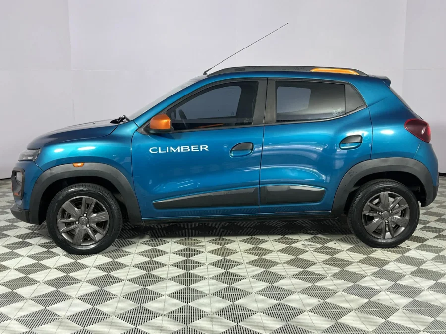 Used 2022 Renault Kwid 1.0 Climber auto - WeBuyCars Durban