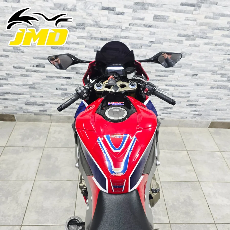 Preloaded Image 9
