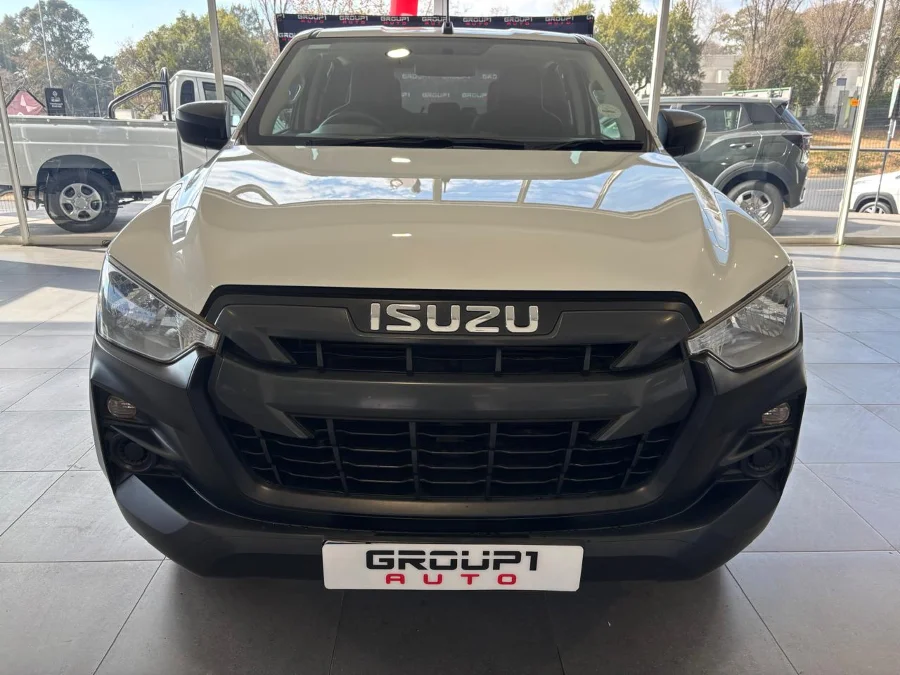 Used 2023 Isuzu D-Max 1.9TD double cab L 4x4 manual - Driverite Bryanston