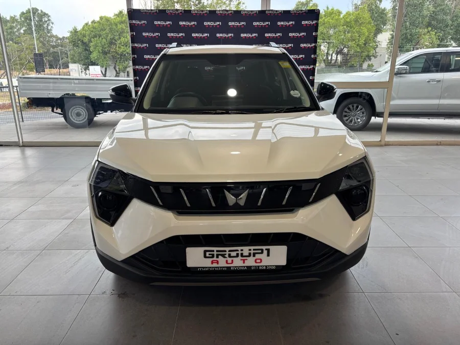 Used 2025 Mahindra XUV 3XO 1.2T AX5 manual - Driverite Bryanston Used 2025 Mahindra XUV 3XO 1.2T AX5 manual - Driverite Bryanston