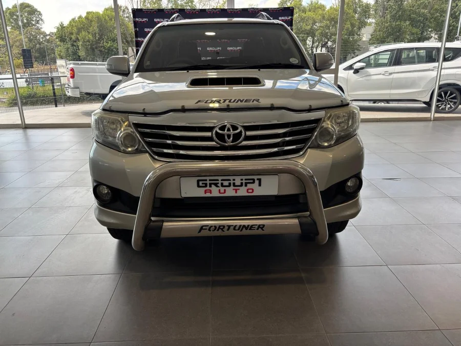 Used 2013 Toyota Fortuner 2.5D-4D auto - Driverite Bryanston Used 2013 Toyota Fortuner 2.5D-4D auto - Driverite Bryanston