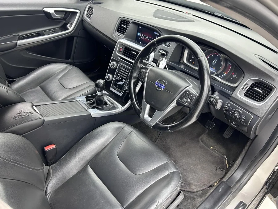 Used 2014 Volvo S60 T3 Essential - EBK Auto Used 2014 Volvo S60 T3 Essential - EBK Auto