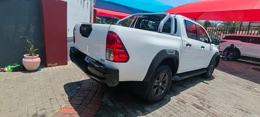 Used 2020 Toyota Hilux 2.4GD-6 4x4 SRX - JB Auto