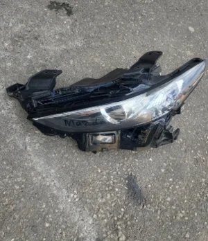 Mazda 3 headlight Mazda 3 headlight