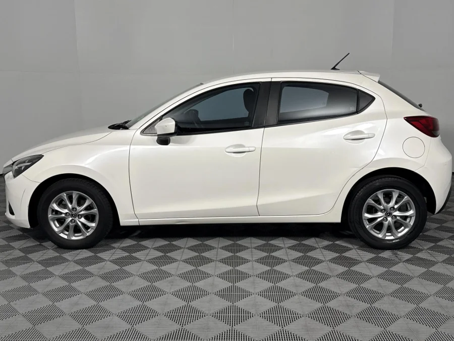 Used 2016 Mazda Mazda2 1.5 Dynamic auto - WeBuyCars Lansdowne Used 2016 Mazda Mazda2 1.5 Dynamic auto - WeBuyCars Lansdowne