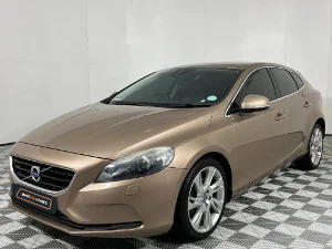 Used 2015 Volvo V40 T3 Essential