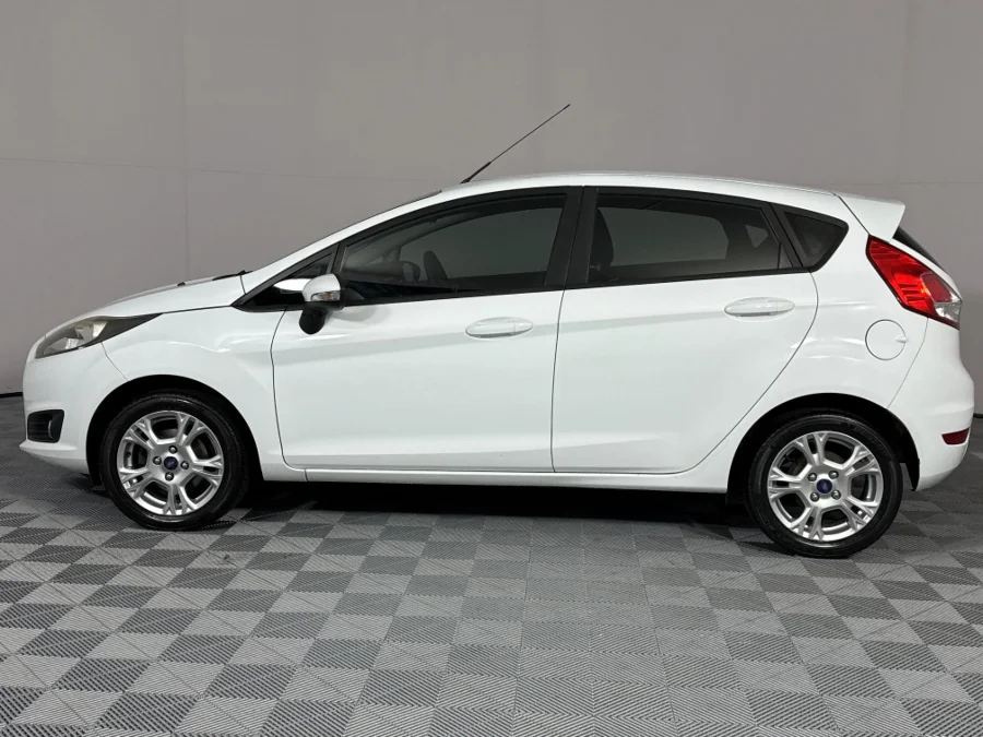 Used 2017 Ford Fiesta 5-door 1.0T Ambiente - WeBuyCars Brackenfell Cape Town Used 2017 Ford Fiesta 5-door 1.0T Ambiente - WeBuyCars Brackenfell Cape Town
