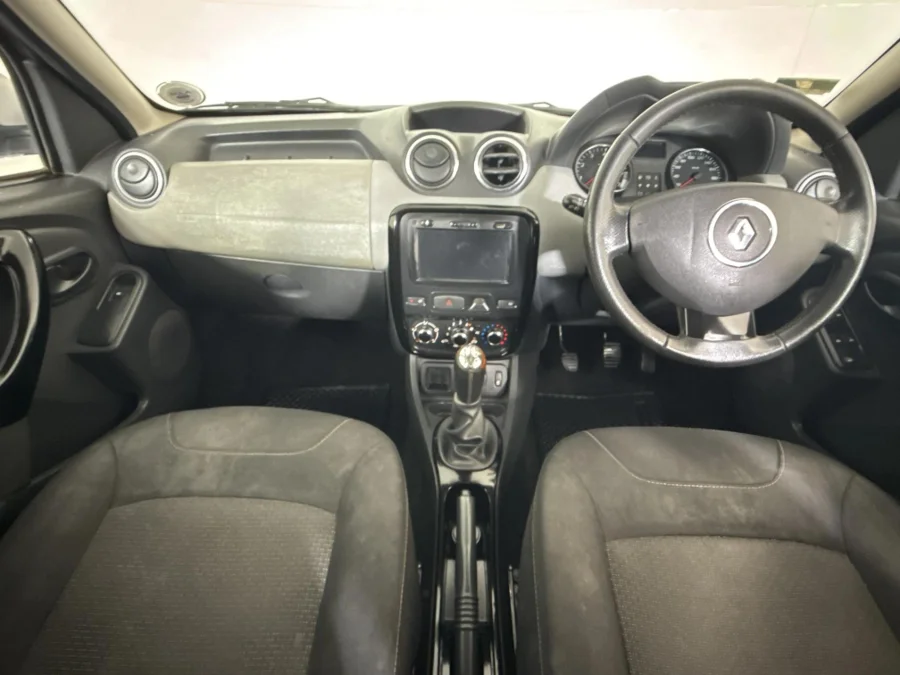Used 2015 Renault Duster 1.6 Dynamique - WeBuyCars JHB South
