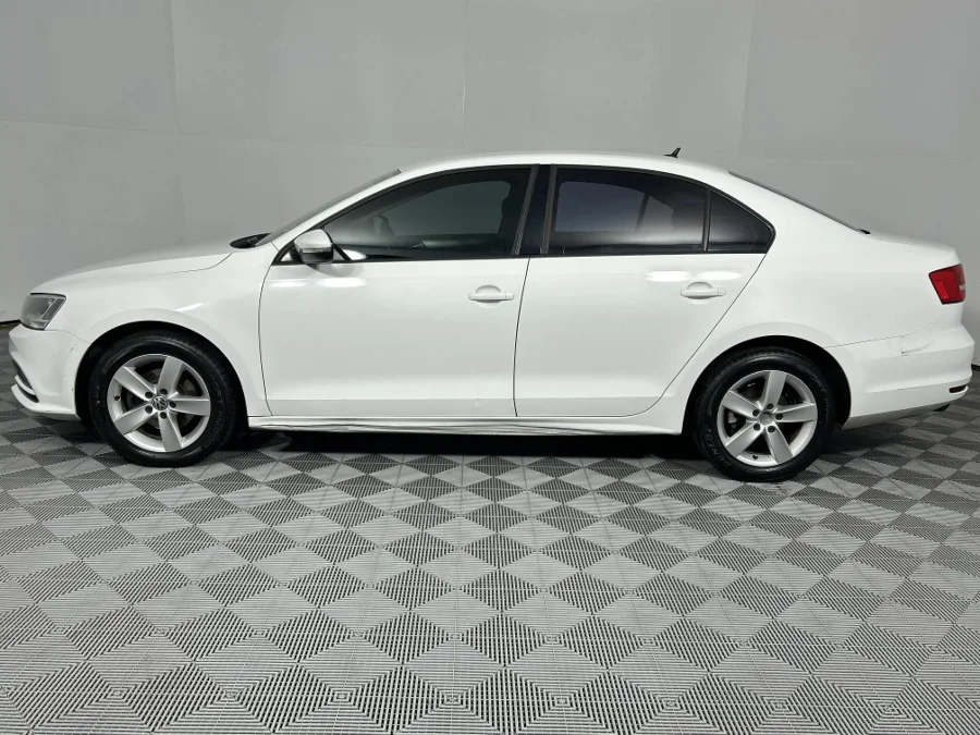 Used 2016 Volkswagen Jetta 1.2TSI Trendline - WeBuyCars Lansdowne Used 2016 Volkswagen Jetta 1.2TSI Trendline - WeBuyCars Lansdowne