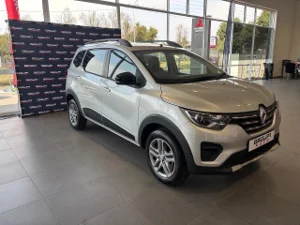 Used 2025 Renault Triber 1.0 Dynamique