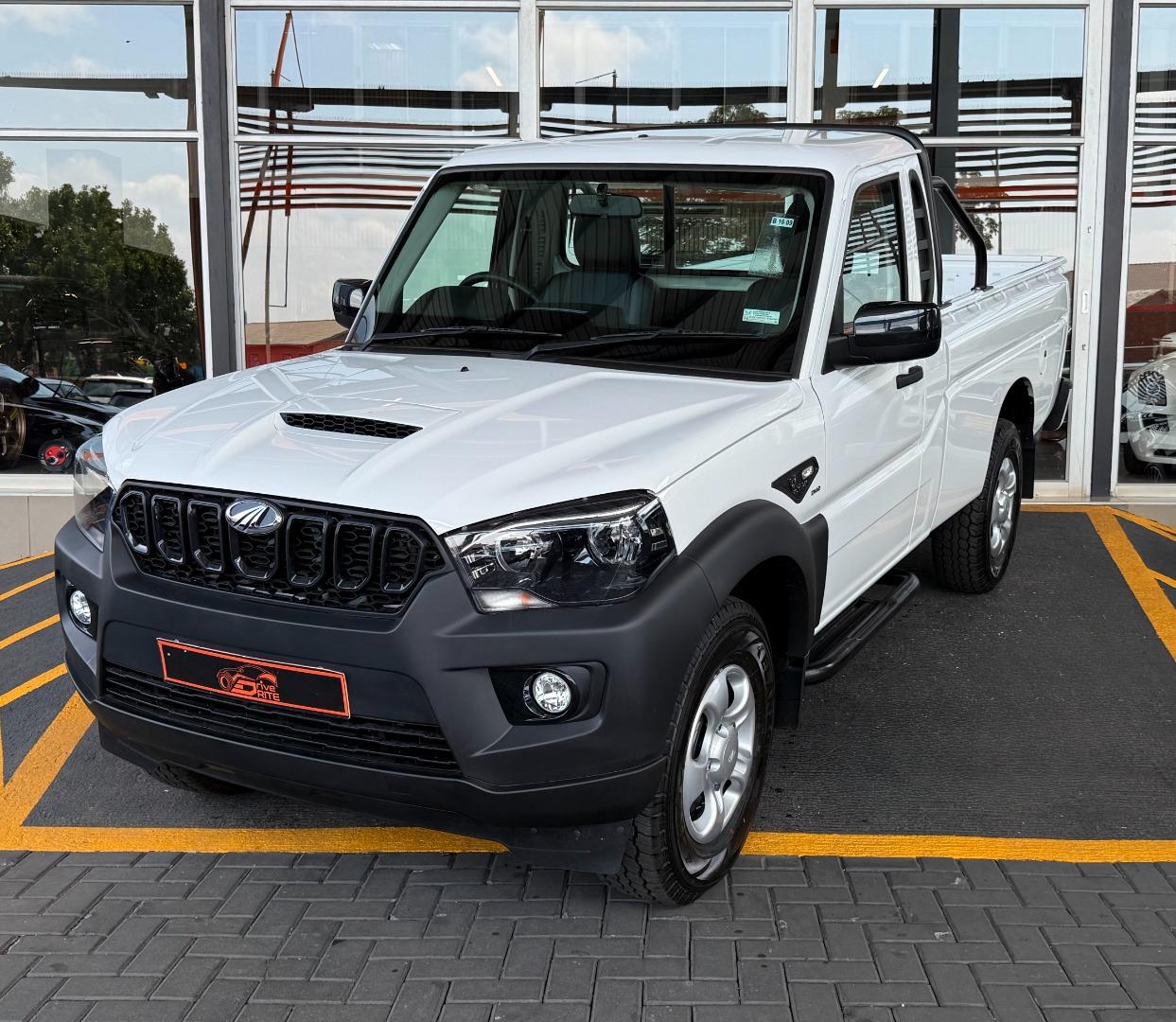 Used 2026 Mahindra Pik Up 2.2CRDe single cab S4