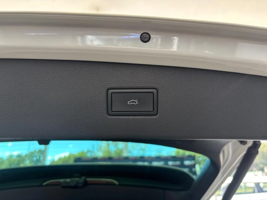 Preloaded Image 19