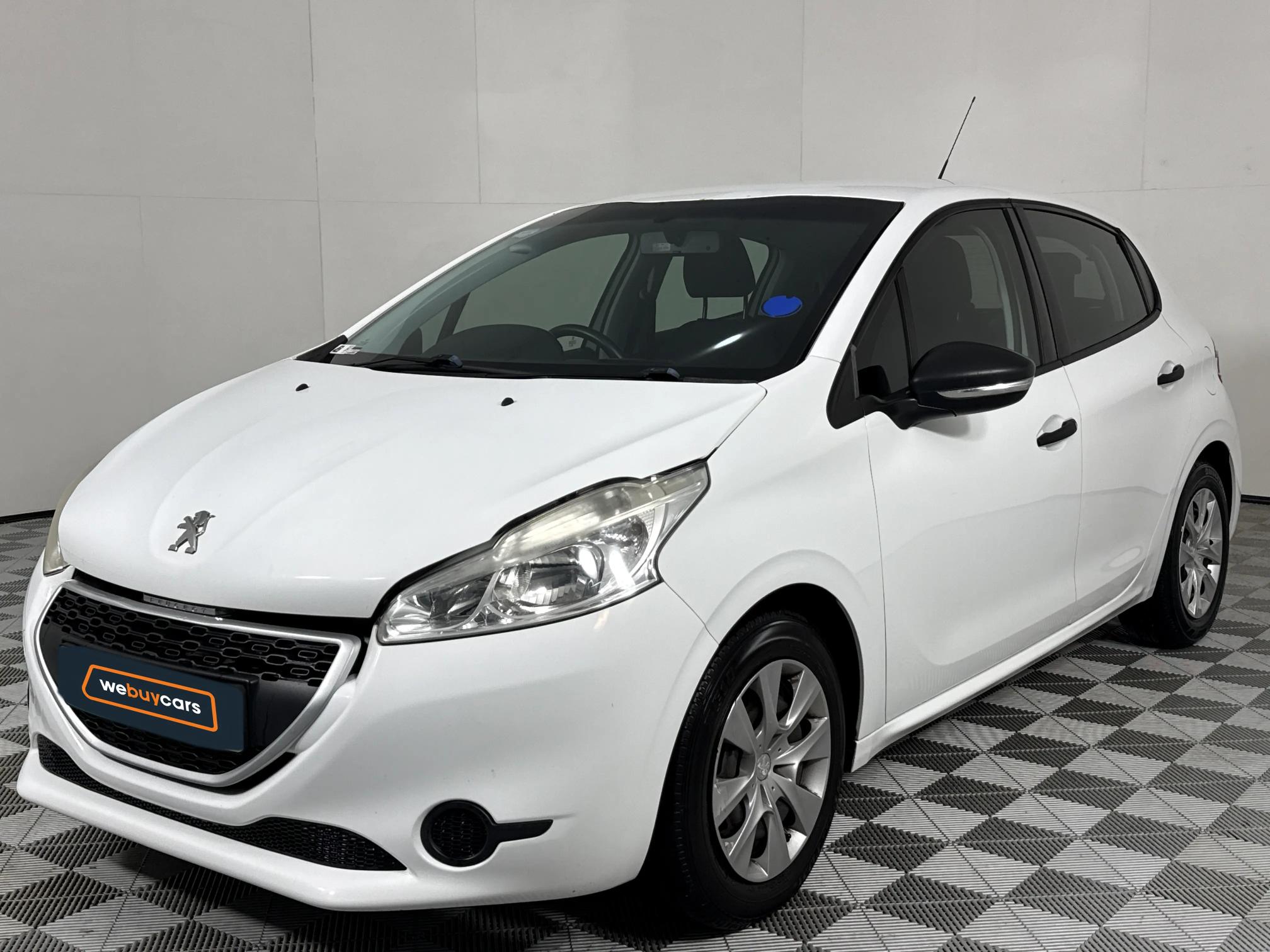 Used 2014 Peugeot 208 5-door 1.2 Access